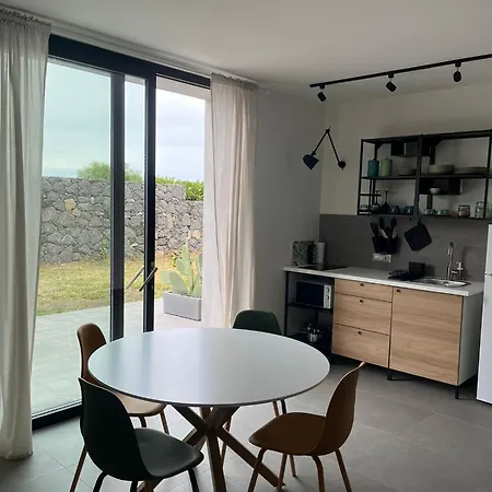 Vista Mare Etna Apartment *